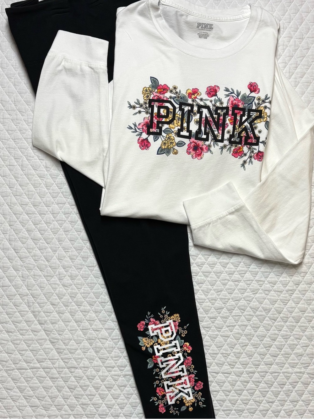 PINK Victoria's Secret White Floral Logo Lounge Set